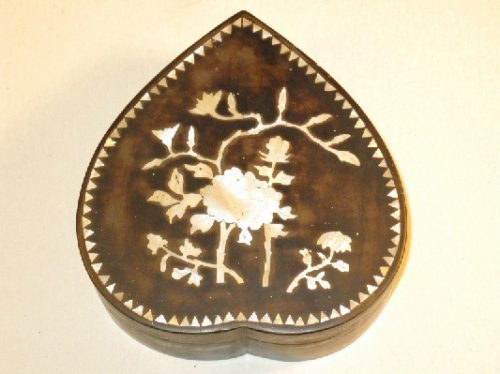 19th Century Heart Shaped Box w/ Inlaid Mother Of Pearl Decoration