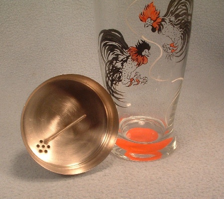 Fighting Cocks Decorated Glass Cocktail Shaker - Vintage Retro 1950's