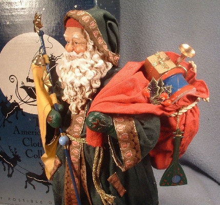 Clothtique Possible Dreams Santa Claus in Green Robe - 1991 - Vintage