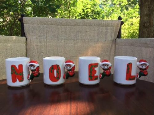 "NOEL" Christmas Elf Mugs - Set of 4 - House Of Lloyd - Ceramic "NOEL" Christmas Elf Mugs !