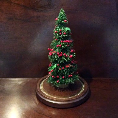 Bottle Brush Christmas Tree w/ Berries & Mini Ornaments In Glass Dome - Vintage - 7.5 Inches Tall